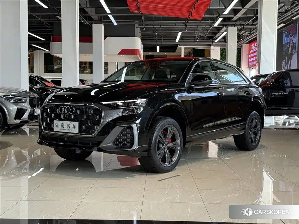 Audi Q8 2025 Черный из Китая, фото 2
