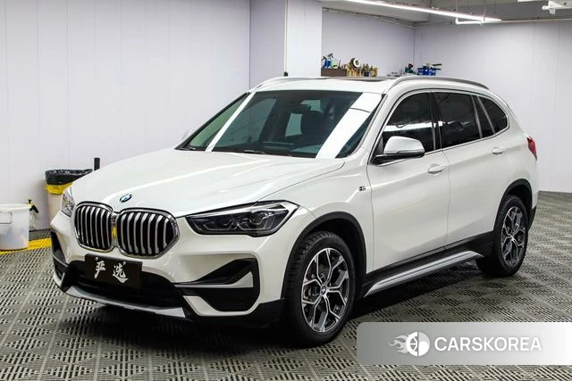BMW X1 2022 Белый из Китая, фото 2