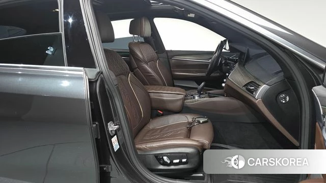 BMW 6 Series GT (G32) 2020 Серый из Кореи, фото 2