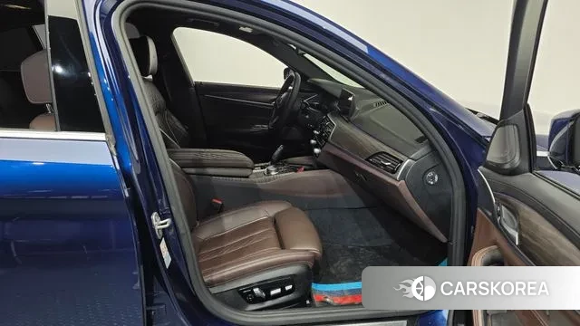 BMW 5 Series (G30) 2020 Синий из Кореи, фото 2