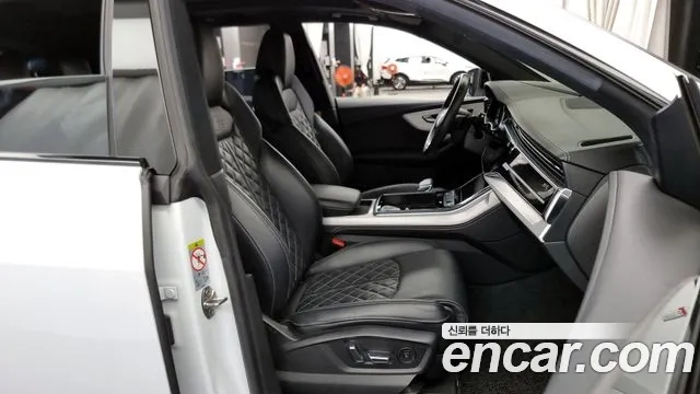 Audi Q8 (4M) 2021 Белый из Кореи, фото 2