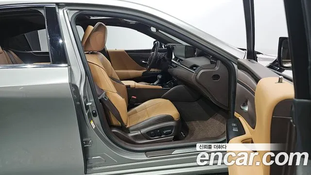 Lexus ES300h 7th generation id 2705520 из Кореи 2