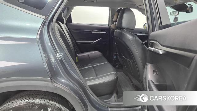 Kia The New Seltos 2023 Серый из Кореи, фото 2