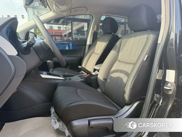 Nissan Xuan Yi 2026 Черный из Китая, фото 2