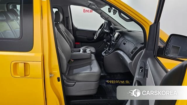 Hyundai The New Grand Starex 2018 Желтый из Кореи, фото 2