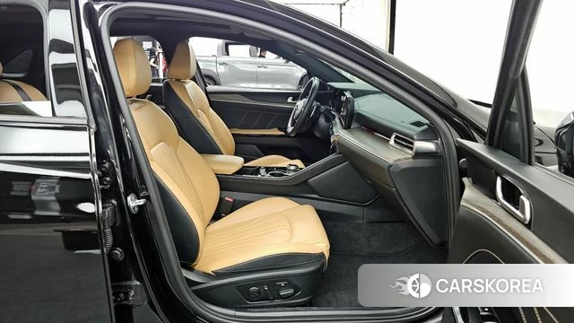 Kia K5 3rd generation 2021 Черный из Кореи, фото 2