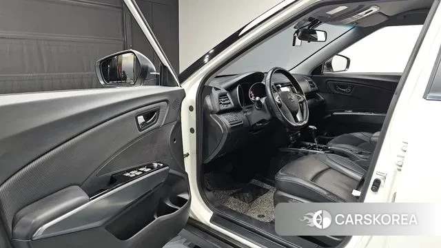 Ssangyong Tivoli Armor 2018 Белый из Кореи, фото 2