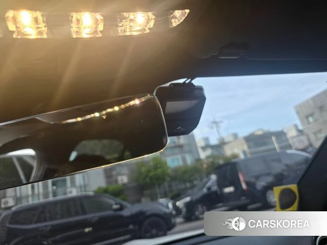 Mercedes-Benz E-Class W213 2022 Белый из Кореи, фото 2
