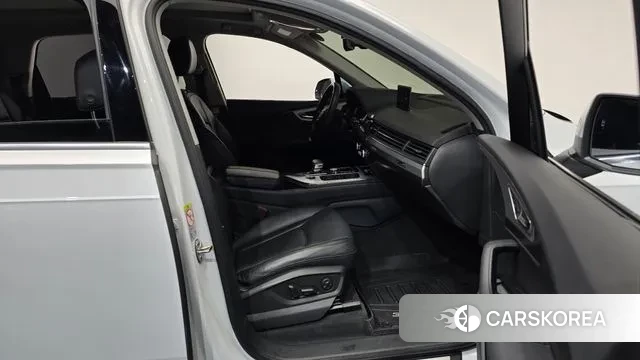 Audi Q7 (4M) 2019 Белый из Кореи, фото 2