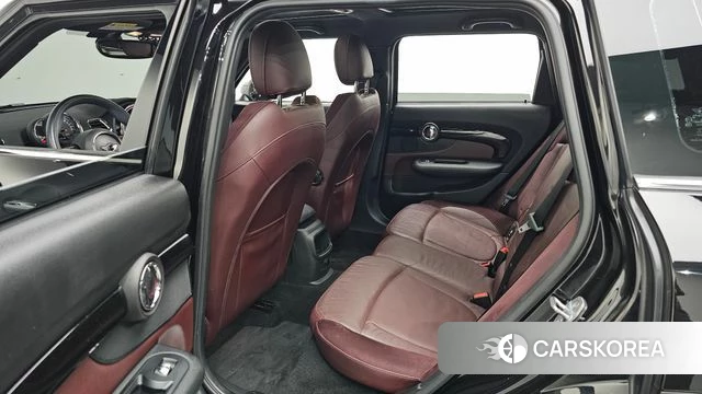 Mini Cooper Clubman 2018 Черный из Кореи, фото 2