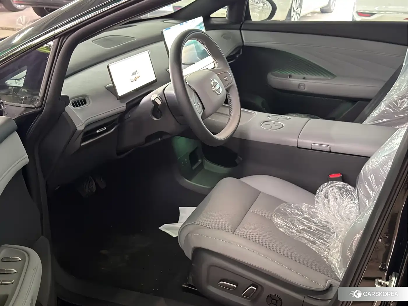 Nissan N7 2026 Черный из Китая, фото 3