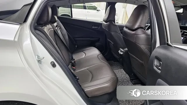 Toyota Prius 4th Generation 2020 Белый из Кореи, фото 2