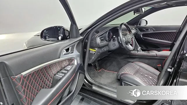 Genesis G70 2018 Черный из Кореи, фото 2