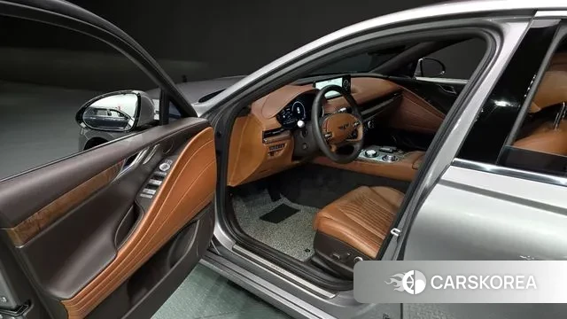 Genesis G80 (RG3) 2023 Серебряный из Кореи, фото 2