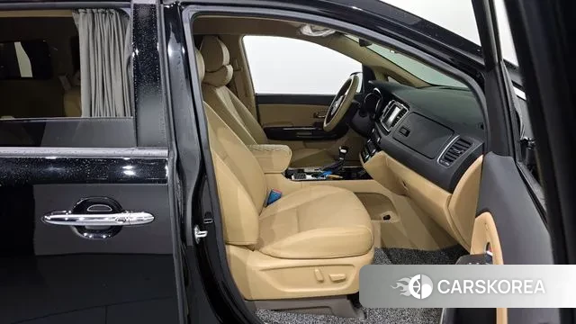 Kia The New Carnival 2020 Черный из Кореи, фото 2