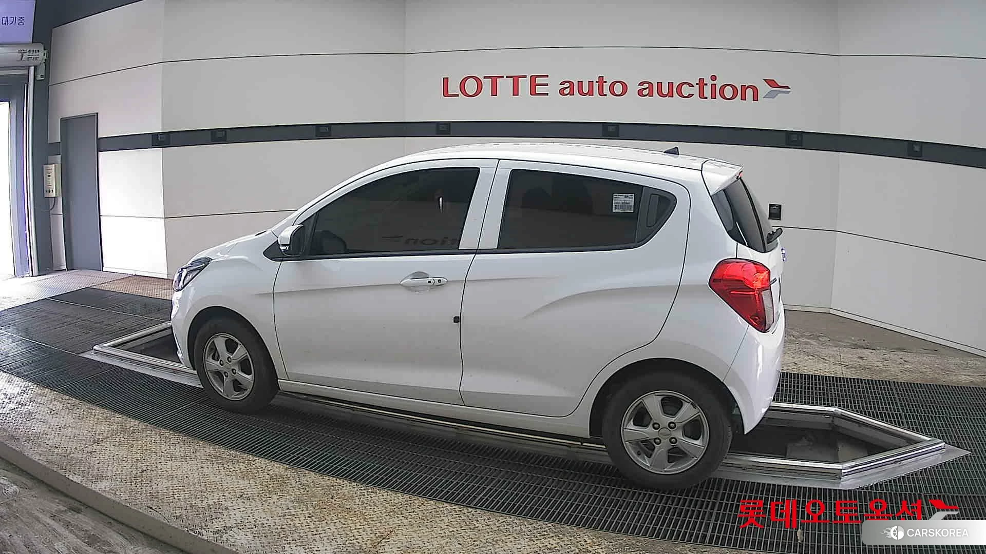 Korea G M Spark 1.0 2022 Pure White из Кореи, фото 2