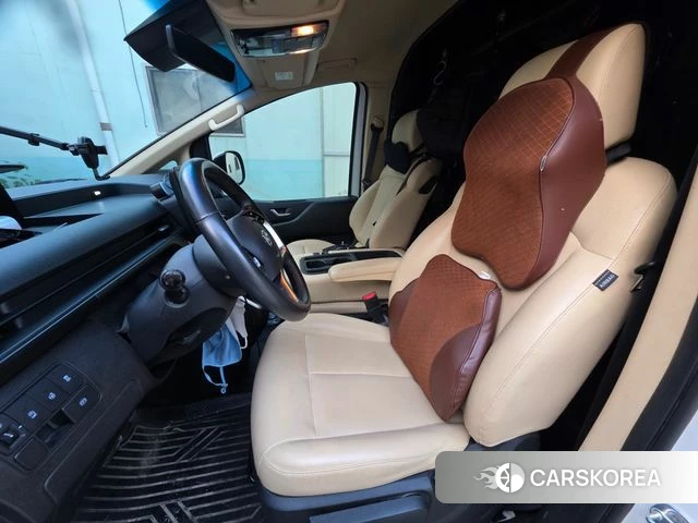 Hyundai Staria 2021 Белый из Кореи, фото 2