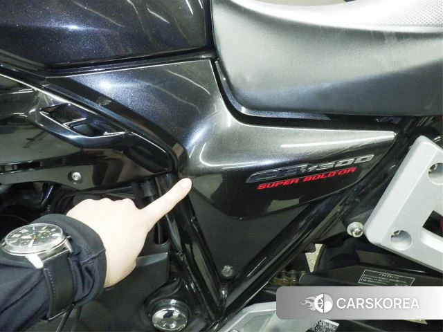 Проданный Honda CB1300SF BOLDOR 2015 из Японии, фото 5