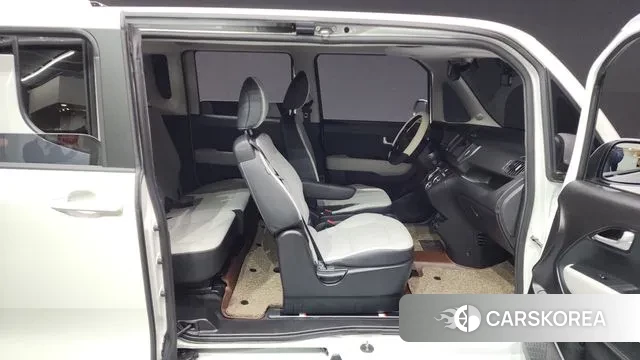 Kia The New Kia Ray 2023 Белый из Кореи, фото 2