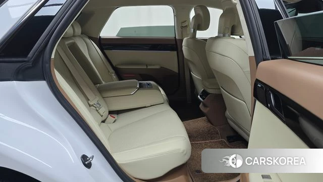 Hyundai Grandeur Hybrid (GN7) 2024 Белый из Кореи, фото 2