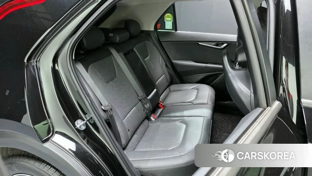Kia Di Ol Nu Niro 2022 Черный из Кореи, фото 2