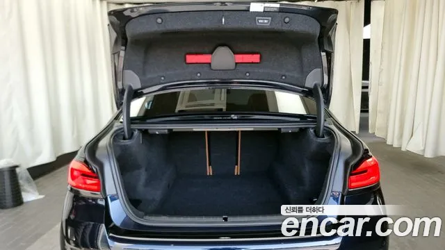 BMW 5 Series (G30) id 2682903 из Кореи 2