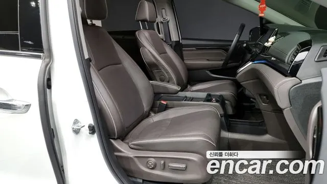 Honda Odyssey 2021 Белый из Кореи, фото 2