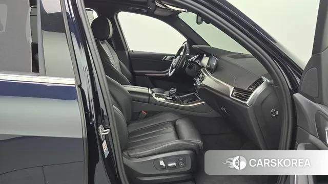 BMW X5 (G05) 2022 Черный из Кореи, фото 2