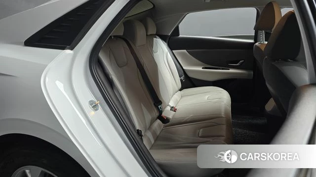 Hyundai Avante (CN7) 2020 Белый из Кореи, фото 2