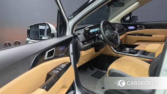 Kia Carnival 4th generation 2023 Белый из Кореи, фото 2