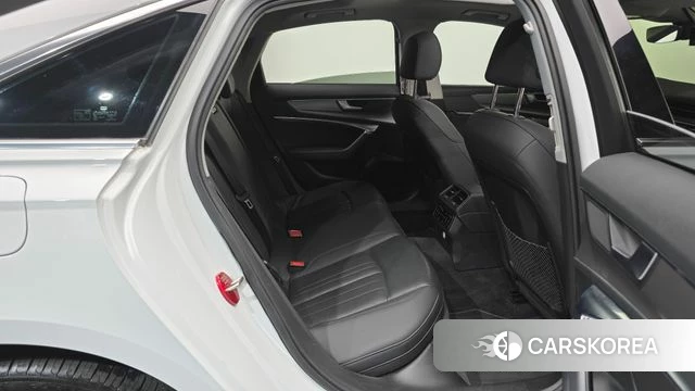 Audi A6 (C8) 2020 Белый из Кореи, фото 2