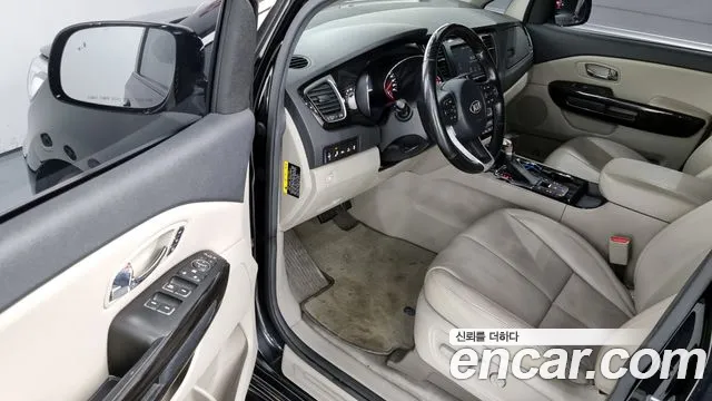 Kia The New Carnival 2018 Черный из Кореи, фото 2