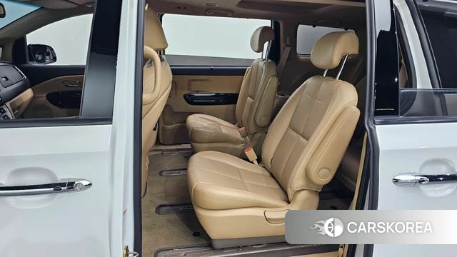 Kia The New Carnival 2018 Белый из Кореи, фото 2