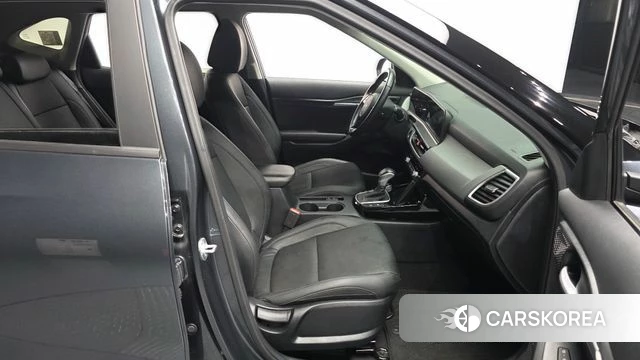 Kia The New Seltos 2023 Серый из Кореи, фото 2