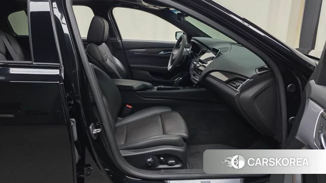 Cadillac CT5 2021 Черный из Кореи, фото 2