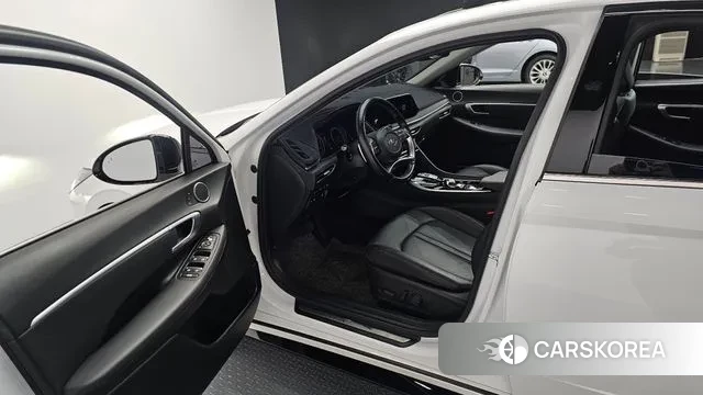 Hyundai Sonata (DN8) 2020 Белый из Кореи, фото 2