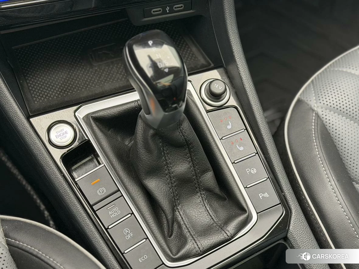 Volkswagen Sagitar 2022 Белый из Китая, фото 2