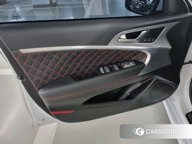 Genesis The New G70 2021 Белый из Кореи, фото 2