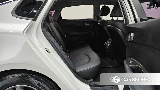 Kia The New K5 2nd generation 2018 Белый из Кореи, фото 2