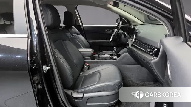 Kia Sportage 5th Generation 2022 Черный из Кореи, фото 2