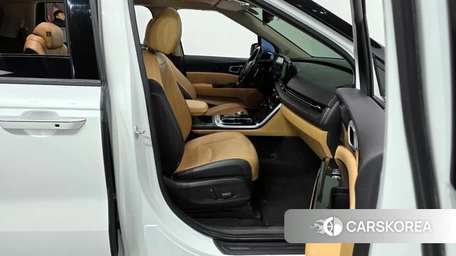 Kia Carnival 4th generation 2022 Белый из Кореи, фото 2