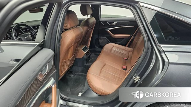 Audi A6 (C8) 2020 Серый из Кореи, фото 2