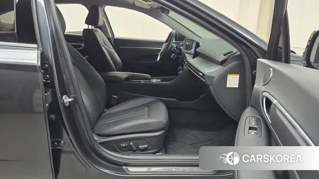 Hyundai Sonata D Edge Hybrid (DN8) 2024 Серый из Кореи, фото 2