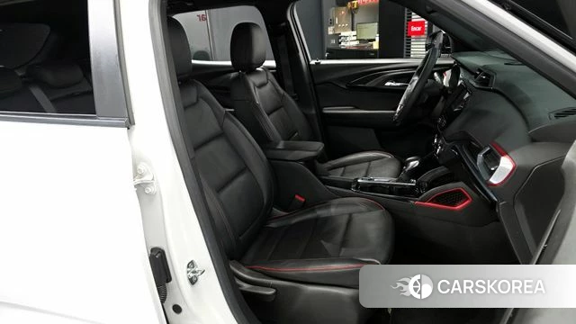 Chevrolet (GM Daewoo) Trailblazer 2022 Белый из Кореи, фото 2