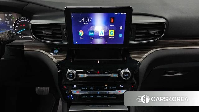 Ford Explorer 6th Generation 2021 Белый из Кореи, фото 2