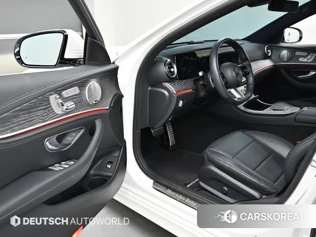 Mercedes-Benz E-Class W213 2022 Белый из Кореи, фото 2