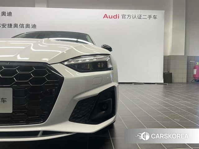 Audi A5 2024 Белый из Китая, фото 2