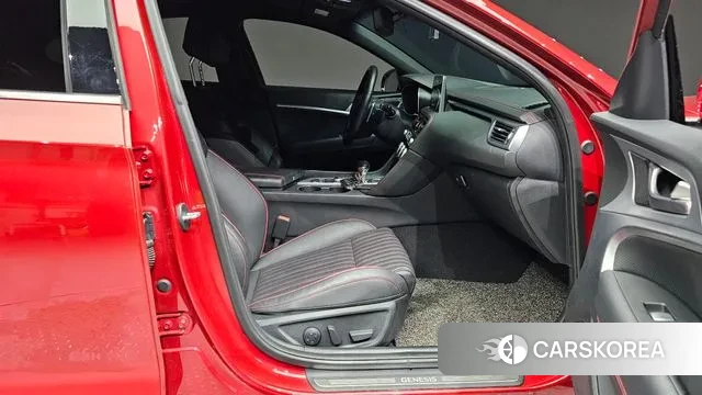 Genesis G70 2019 Красный из Кореи, фото 2