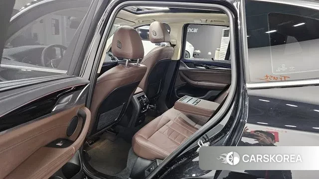 BMW X3 (G01) 2022 Черный из Кореи, фото 2