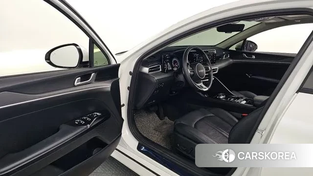 Kia K5 3rd generation 2022 Белый из Кореи, фото 2